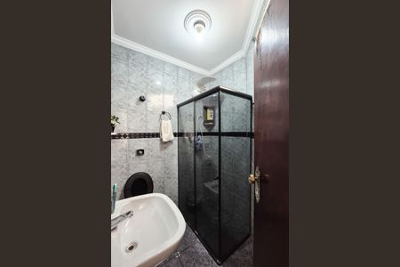 Casa à venda com 450m², 4 quartos e 4 vagasBanheiro da Suíte 3