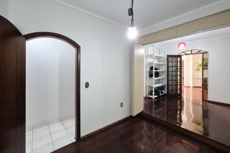 Casa à venda com 450m², 4 quartos e 4 vagasQuarto