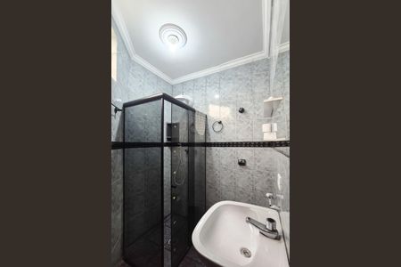 Casa à venda com 450m², 4 quartos e 4 vagasBanheiro da Suíte 1