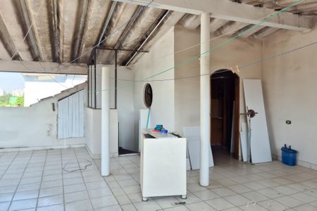 Casa à venda com 450m², 4 quartos e 4 vagasÁrea de Serviço