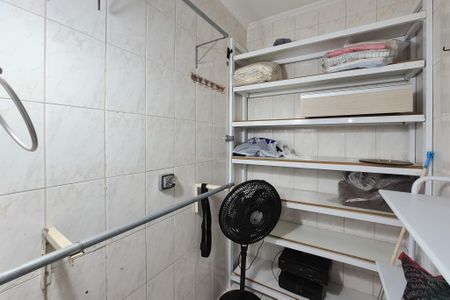 Casa à venda com 450m², 4 quartos e 4 vagasQuarto de Serviço