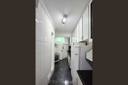 Casa à venda com 450m², 4 quartos e 4 vagasCozinha - Armários