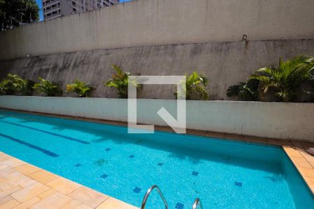 Apartamento à venda com 49m², 2 quartos e 1 vaga Apartamento à venda com 49m², 2 quartos e 1 vagaPiscina