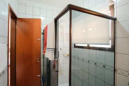 Casa à venda com 252m², 4 quartos e 4 vagasBanheiro da Suíte