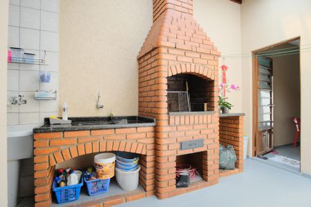 Casa à venda com 252m², 4 quartos e 4 vagasQuintal