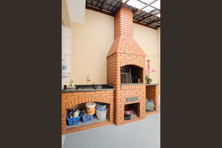 Casa à venda com 252m², 4 quartos e 4 vagasQuintal