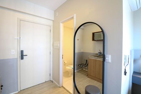 Studio de kitnet/studio para alugar com 1 quarto, 22m² em Jardim das Acacias, São Paulo