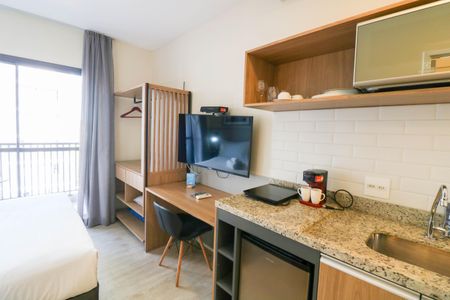Studio de kitnet/studio para alugar com 1 quarto, 22m² em Jardim das Acacias, São Paulo