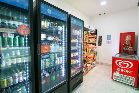 Studio para alugar com 22m², 1 quarto e sem vaga Studio para alugar com 22m², 1 quarto e sem vagaÁrea comum - Mercadinho