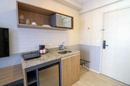 Studio de kitnet/studio para alugar com 1 quarto, 22m² em Jardim das Acacias, São Paulo