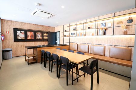 Studio para alugar com 22m², 1 quarto e sem vaga Studio para alugar com 22m², 1 quarto e sem vagaÁrea comum - Salão de festas