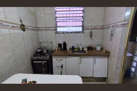 Casa de condomínio à venda com 128m², 3 quartos e 1 vagaCozinha 