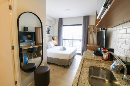 Studio de kitnet/studio para alugar com 1 quarto, 22m² em Jardim das Acacias, São Paulo