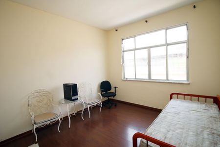 Casa à venda com 171m², 5 quartos e 1 vagaQuarto 1