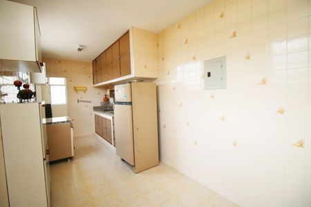 Casa à venda com 171m², 5 quartos e 1 vagaCozinha 1