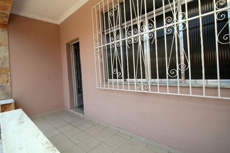 Casa à venda com 171m², 5 quartos e 1 vagaVaranda