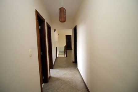 Casa à venda com 171m², 5 quartos e 1 vagaSala 2 - Corredor