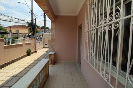 Casa à venda com 171m², 5 quartos e 1 vagaVaranda