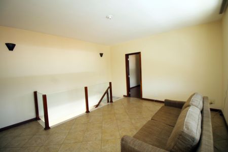 Casa à venda com 171m², 5 quartos e 1 vagaSala 2