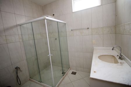 Casa à venda com 171m², 5 quartos e 1 vagaBanheiro Social 1