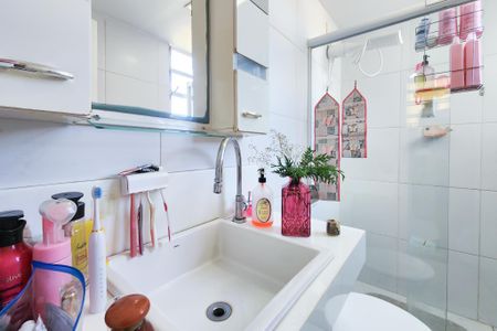 Apartamento à venda com 55m², 2 quartos e sem vagaBanheiro