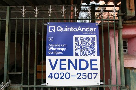 Casa à venda com 200m², 2 quartos e 2 vagasPlaca