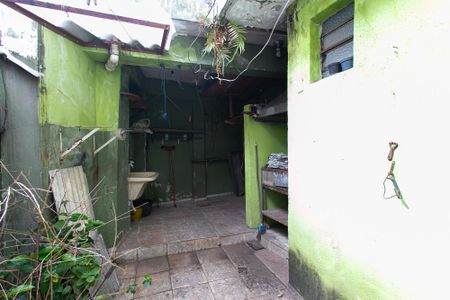 Casa à venda com 200m², 2 quartos e 2 vagasQuintal