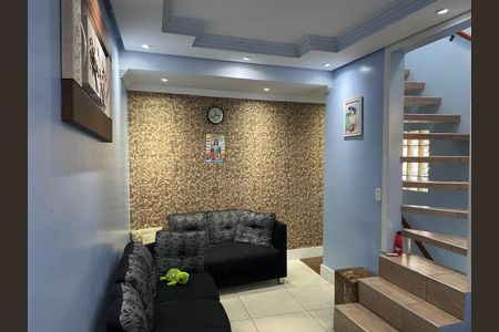 Casa à venda com 2 quartos, 40m² em Veloso, Osasco