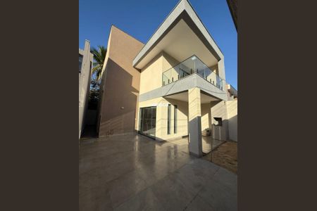 Apartamento à venda com 180m², 4 quartos e 2 vagas