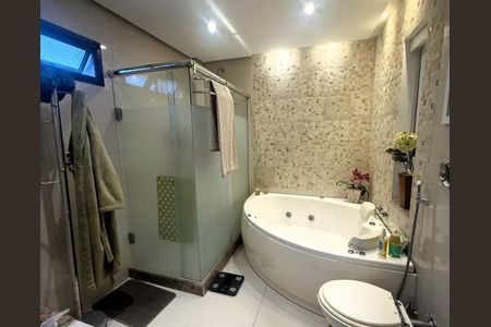 Apartamento à venda com 301m², 4 quartos e 3 vagas