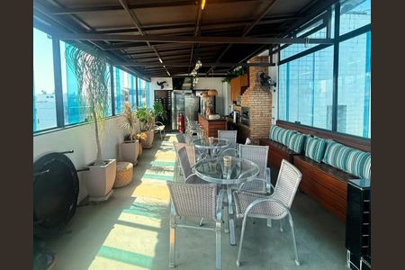 Apartamento à venda com 301m², 4 quartos e 3 vagas