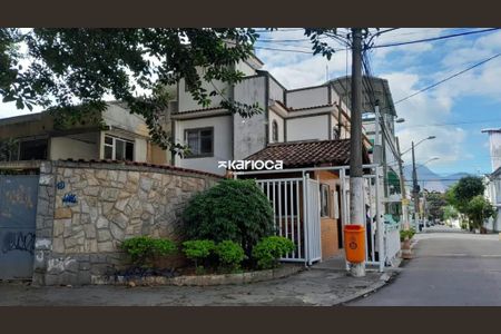 Casa de condomínio à venda com 280m², 5 quartos e 1 vaga