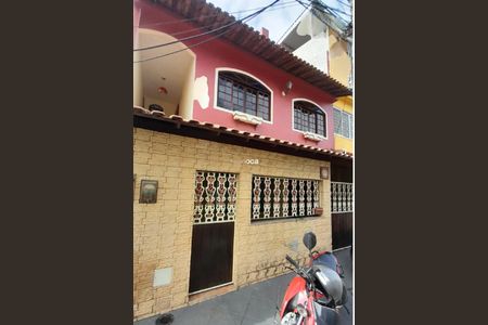 Casa de condomínio à venda com 280m², 5 quartos e 1 vaga