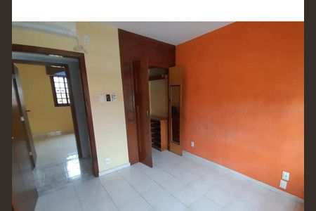 Casa de condomínio à venda com 280m², 5 quartos e 1 vaga