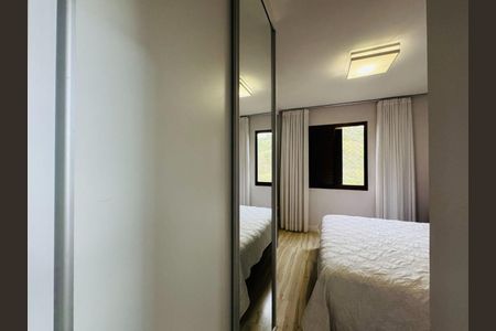 Apartamento à venda com 3 quartos, 130m² em Sion, Belo Horizonte