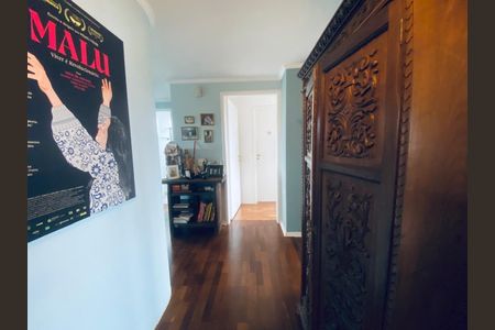 Apartamento à venda com 170m², 4 quartos e 2 vagas