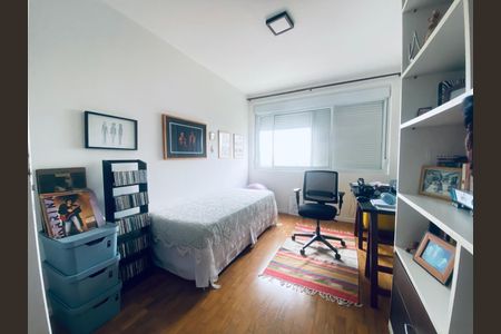 Apartamento à venda com 170m², 4 quartos e 2 vagas