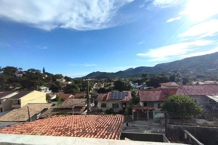 Casa à venda com 150m², 3 quartos e 2 vagas