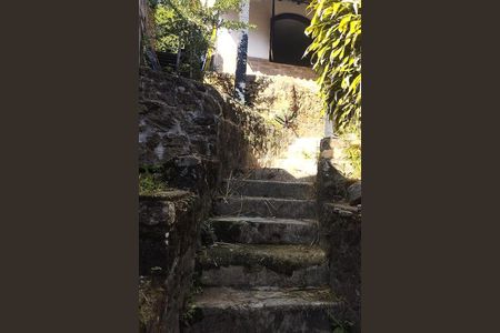 Casa à venda com 150m², 3 quartos e 2 vagas