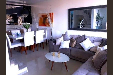 Casa à venda com 4 quartos, 140m² em Piratininga, Niterói