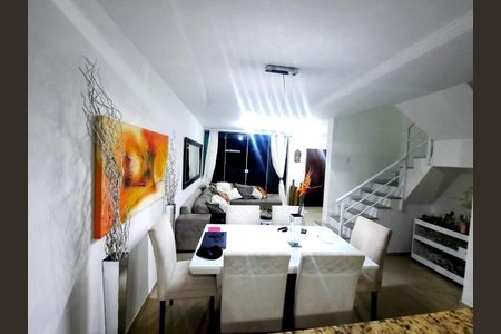 Casa à venda com 4 quartos, 140m² em Piratininga, Niterói