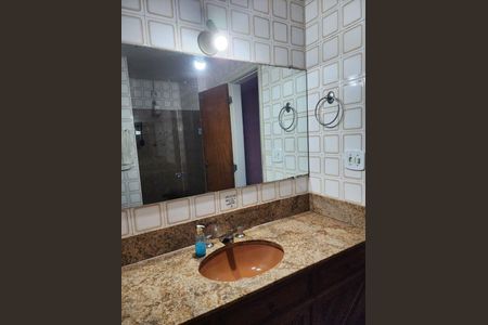 Apartamento à venda com 4 quartos, 220m² em Icaraí, Niterói