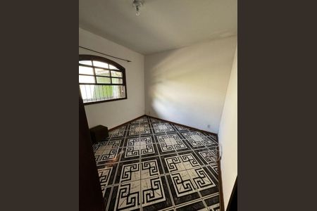 Casa à venda com 5 quartos, 300m² em Engenho do Mato, Niterói