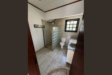 Casa à venda com 5 quartos, 300m² em Engenho do Mato, Niterói
