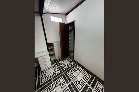 Casa à venda com 5 quartos, 300m² em Engenho do Mato, Niterói