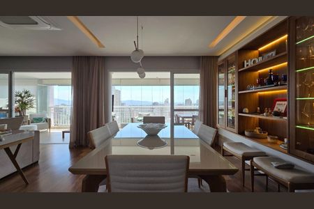 Apartamento à venda com 4 quartos, 201m² em Sumaré, São Paulo