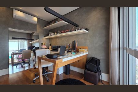 Apartamento à venda com 201m², 4 quartos e 4 vagas