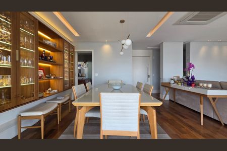 Apartamento à venda com 4 quartos, 201m² em Sumaré, São Paulo