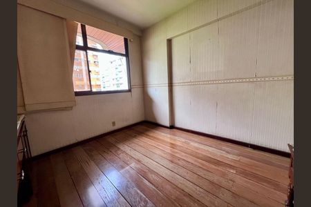 Apartamento à venda com 4 quartos, 170m² em Icaraí, Niterói
