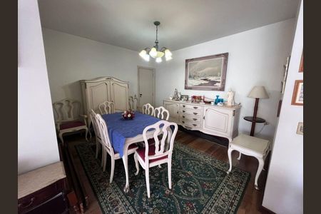 Apartamento à venda com 4 quartos, 170m² em Icaraí, Niterói